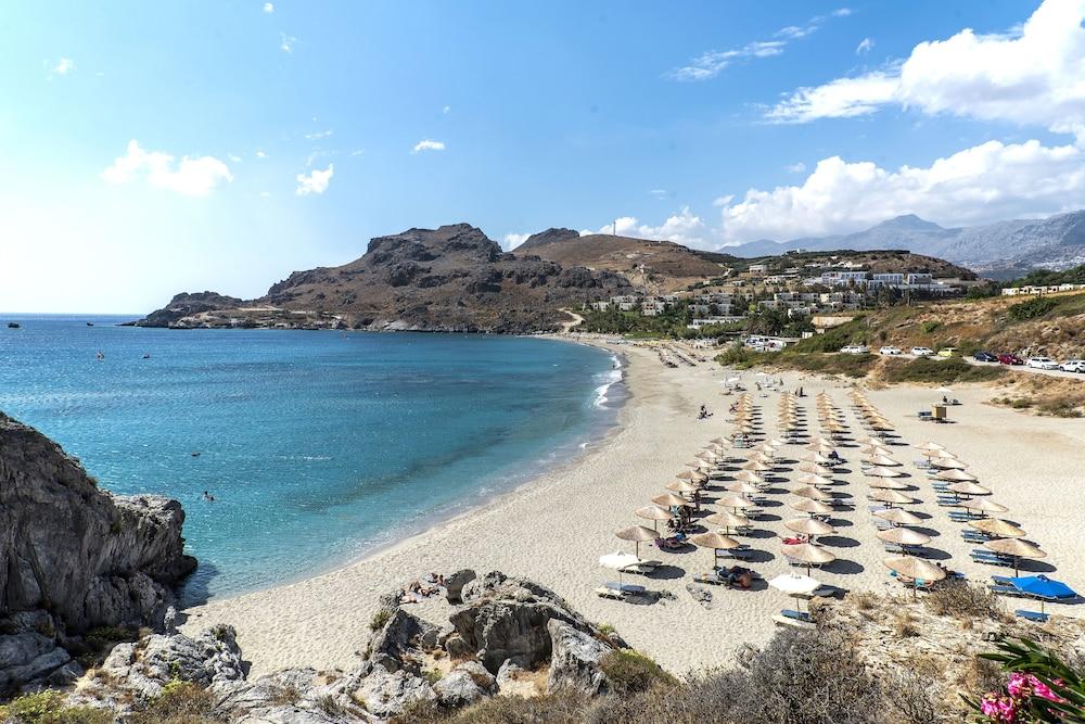 Готель Damnoni Bay Екстер'єр фото