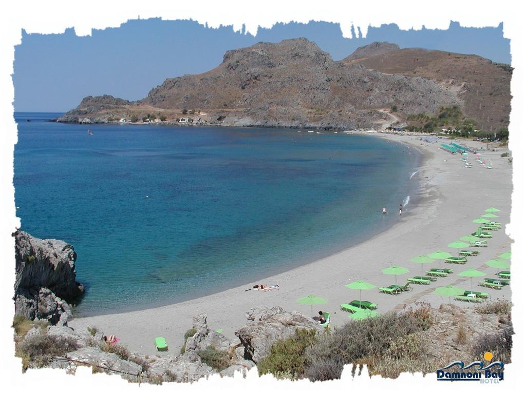 Готель Damnoni Bay Екстер'єр фото